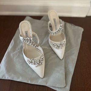 Manolo Blahnik Lurum heels